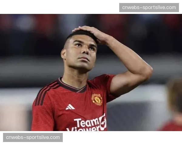 曼联2-1布伦特福德，B费角球助攻卡塞米罗头球破门